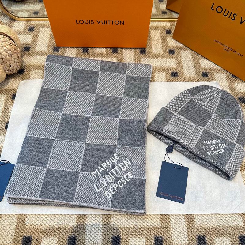 LV scarf hat 012602